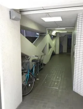 精興竹橋共同ビルの外観