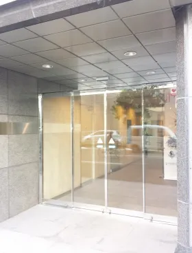 タスクセンタービルの外観