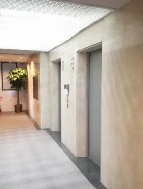 タスクセンタービルの外観
