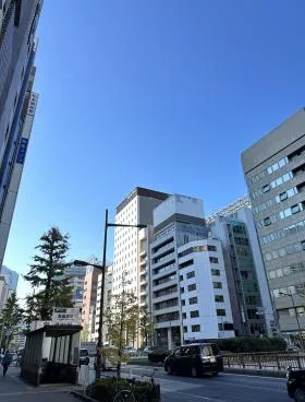 銀座サリスビルの外観