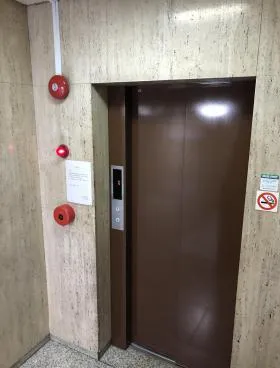 銀座芦澤ビルの外観