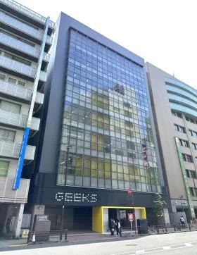 GEEKS AKIHABARAビルの外観
