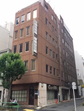 パインコートイーストの外観