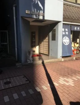 FSビルの外観