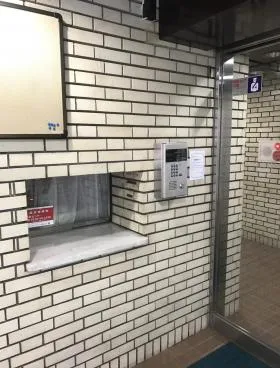 エクレール乃木坂ビルの外観