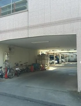サンライズビルの外観