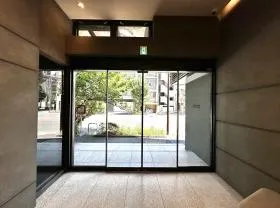 THE WAVES AKIHABARA(旧ミユキビルの外観