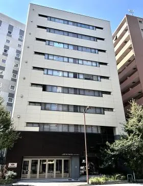THE WAVES AKIHABARA(旧ミユキビルの外観