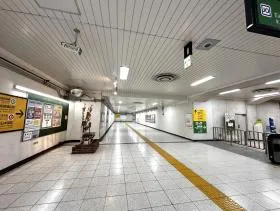 総武線快速「馬喰町駅」