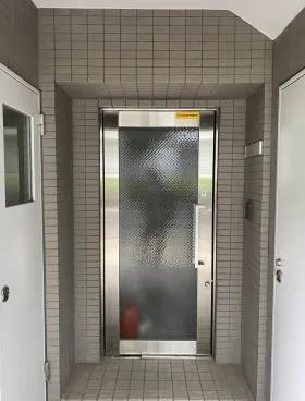 ヴィレッジイーストの外観