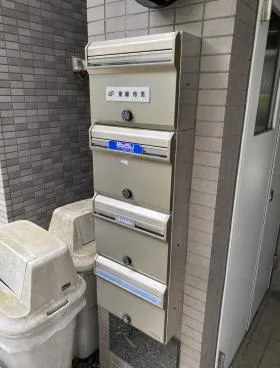 ヴィレッジイーストの外観