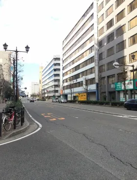 馬車道ウエストビルの外観