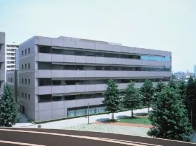 横浜ビジネスパークノーススクエアⅠビルの外観
