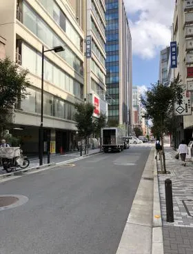 華山ビルの外観