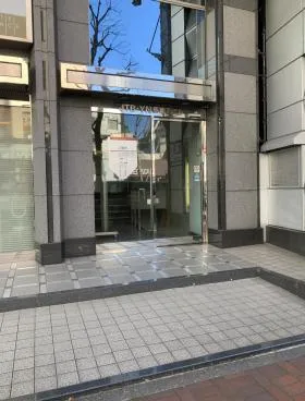 JTB・YN馬車道ビルの外観
