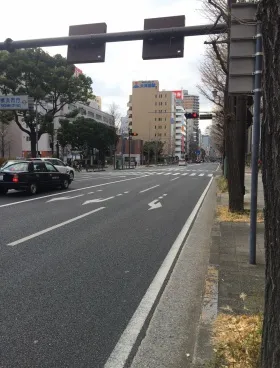 関内新井ビルの外観