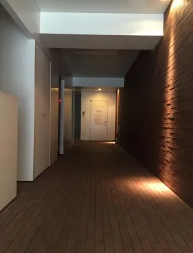 エルスタンザ新宿御苑の外観