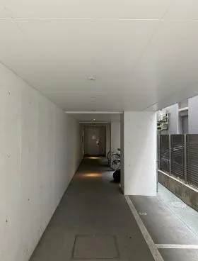 エルスタンザ新宿御苑の外観