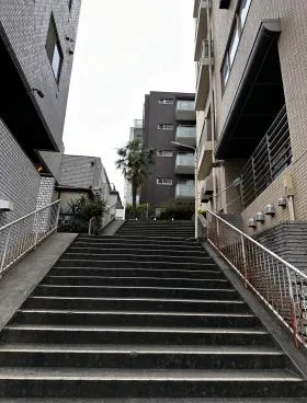 コリーヌ代官山の外観