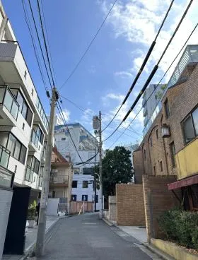 KAZU六本木の外観