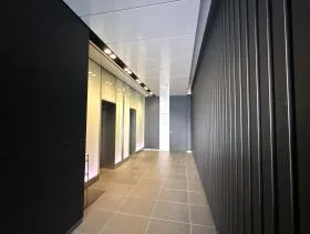 神田小川町SKYビルディングの外観
