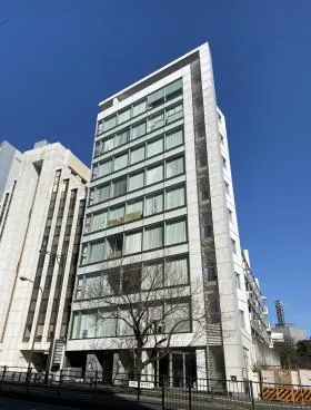 エース九段ビルの外観