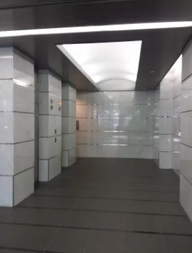 東京建物青山ビルの外観