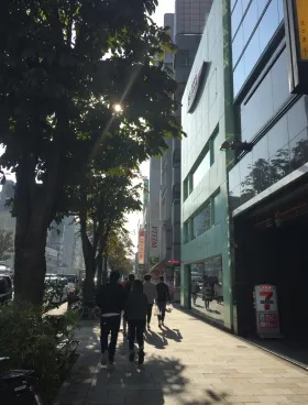 東京建物青山ビルの外観