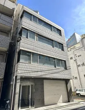 NMビルの外観