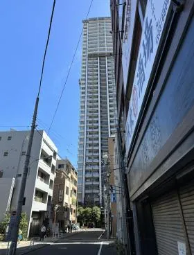 トイヤビルの外観