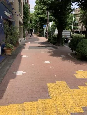 ツツイ白金台ビルの外観