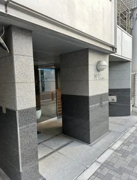 KYビルの外観