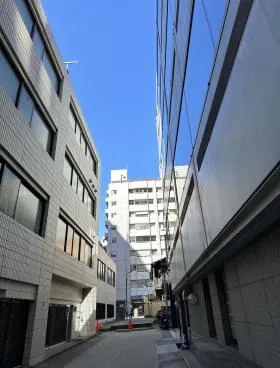 KYビルの外観