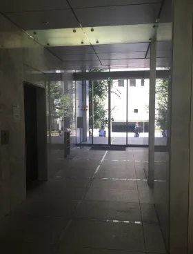 あいおいニッセイ同和損保二番町ビルの外観