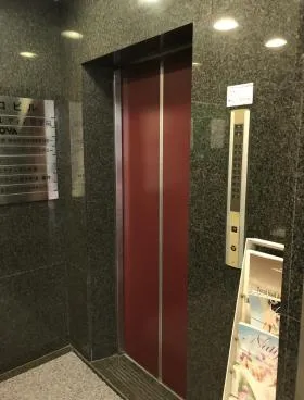 河口ビルの外観