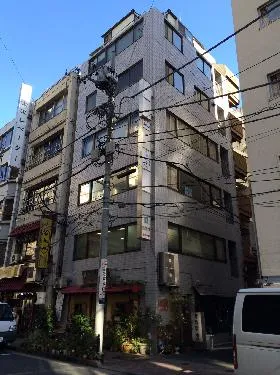 寿々木ビルの外観