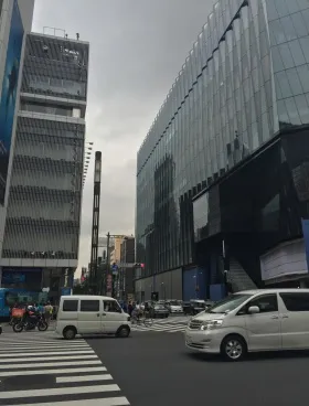 銀座クリスタルビルの外観