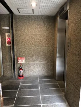 サンライズ赤坂ビルの外観