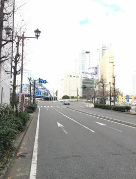 東横尾上町ビルの外観