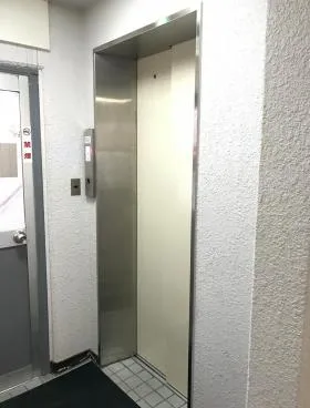 第1小森谷ビルの外観