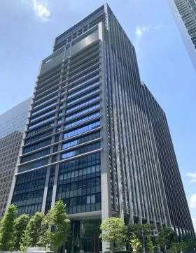 大手町パークビルディングの外観