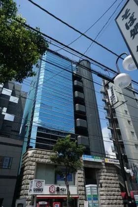 山手ビルの外観