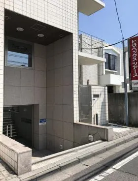 エルズ百人町ビルの外観