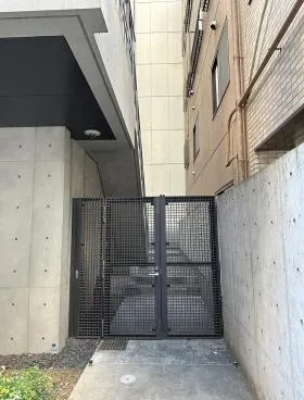 工業教育会館の外観