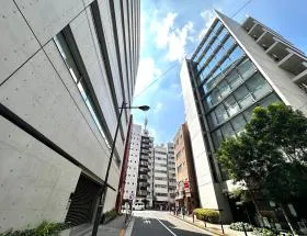 工業教育会館の外観