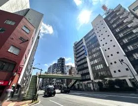 工業教育会館の外観