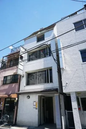 ソカロアキバビルの外観