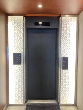 ラシーヌ一番町の外観