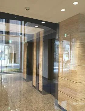 THE HUB 銀座 OCT の外観