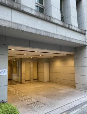 THE HUB 銀座 OCT の外観
